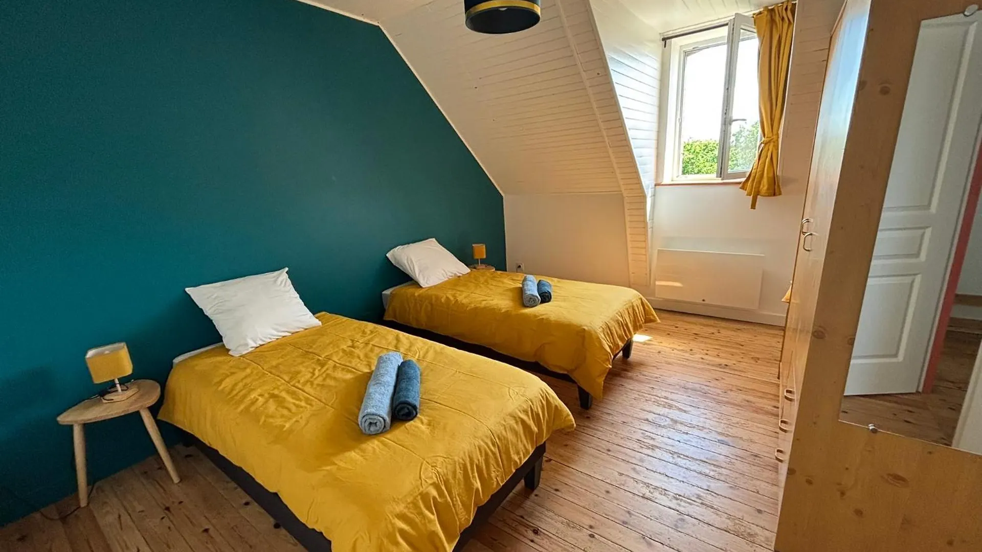 아파트 Bel Appartement Avec Jardin A La Campagne Plomodiern