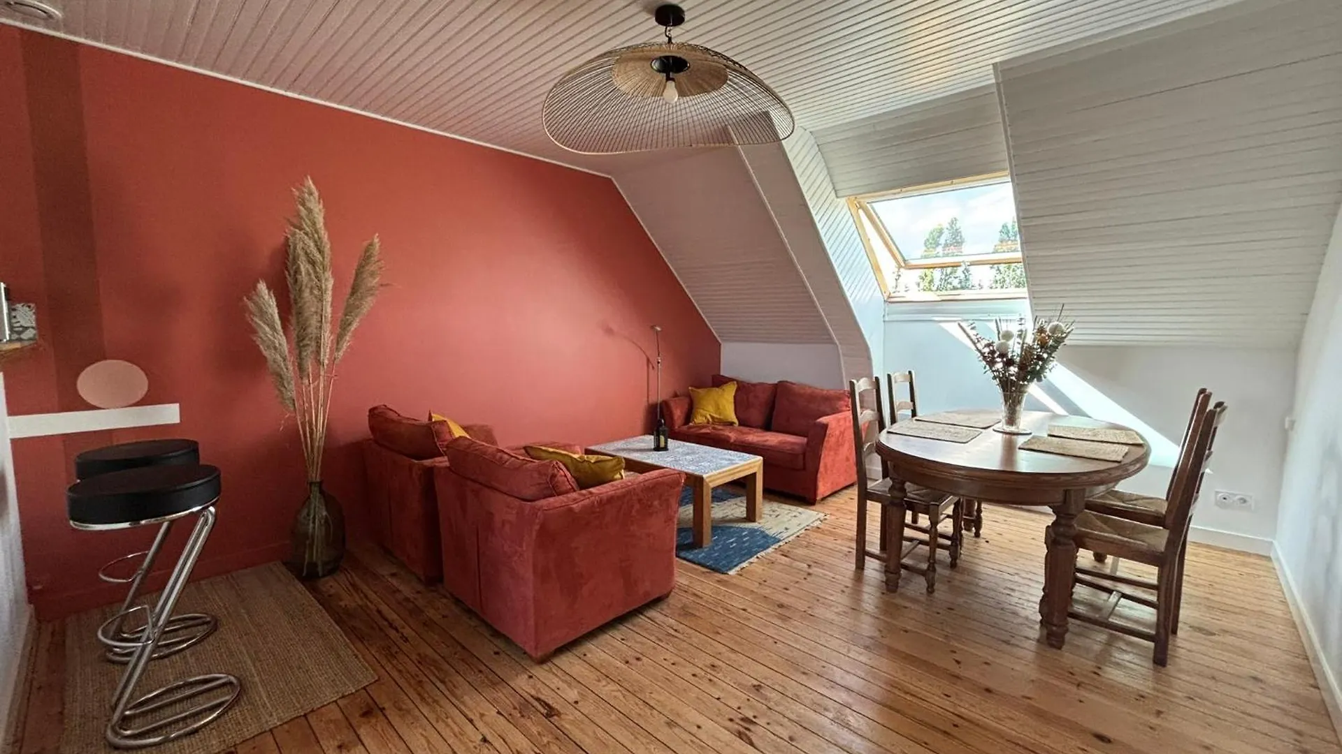 Bel Appartement Avec Jardin A La Campagne Plomodiern 프랑스